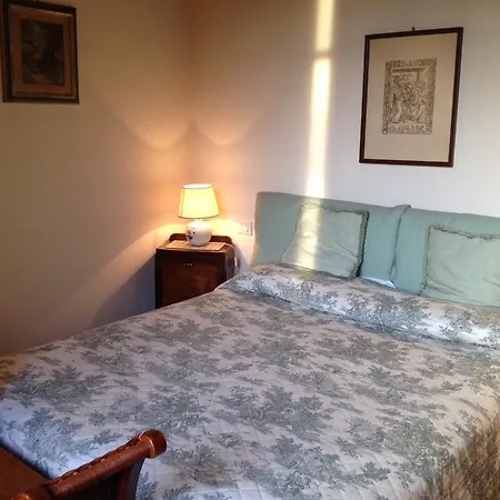 Villino Giulia I Panieri Florence